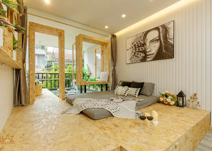 Chat - Hanoi Heritage Hideaway